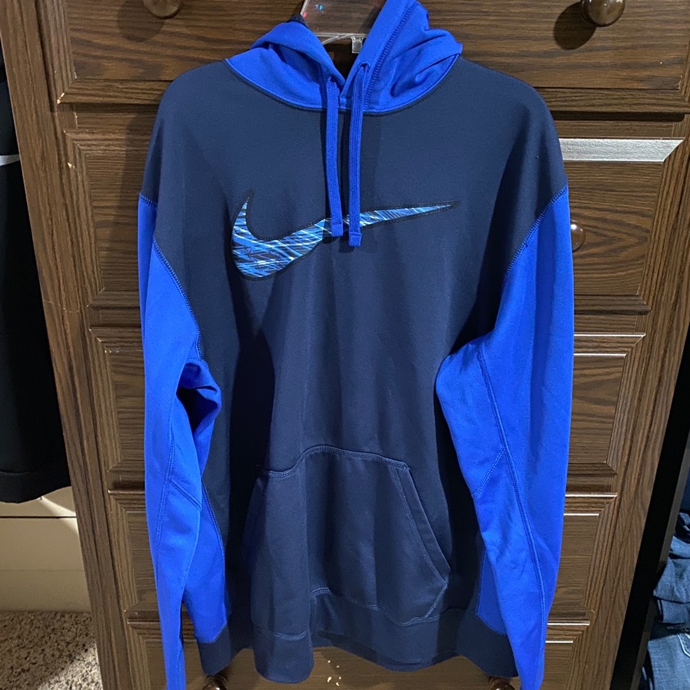 Nike Thermafit sweatshirt